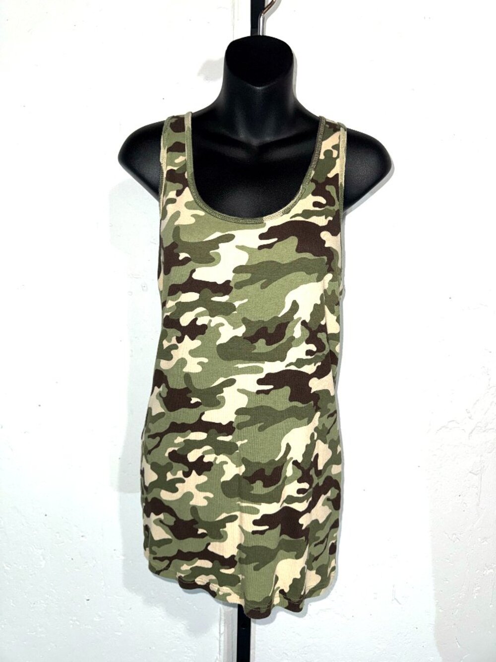 No Boundaries Camouflage Print Tank Top Women's Size XXL or 19